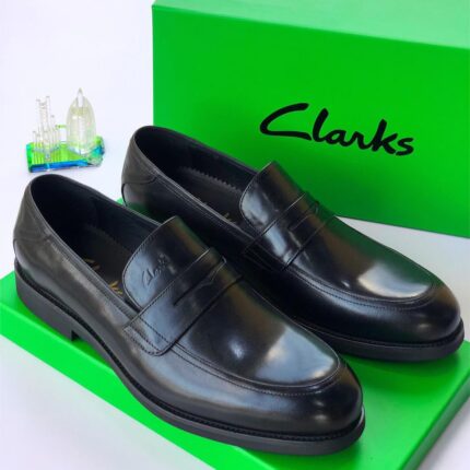 buy trending clothes and shoes in nigeria
