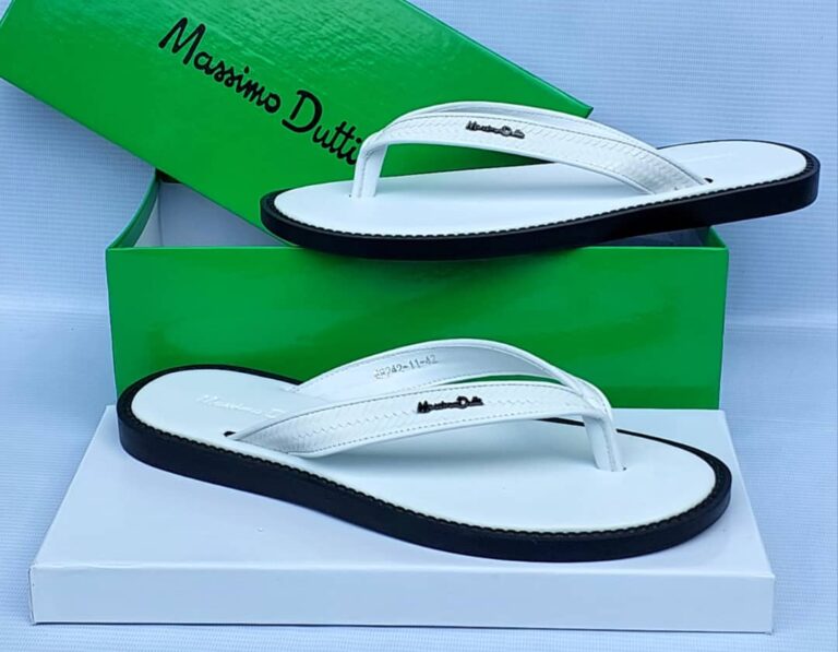 Shop your way to the best online store for clothes and shoes in Nigeria. Browse through our wide selection of trendy flip flops and sneakers.