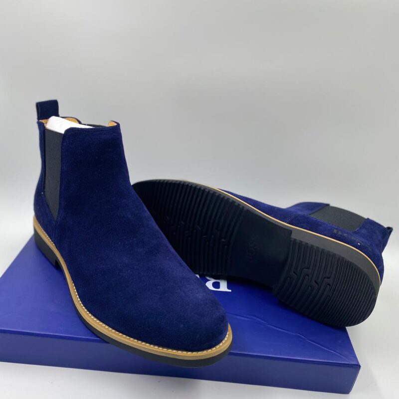 Sneakers, loafers, and boots in a range of colors and styles, perfect for everyday wear or special occasions. Browse our selection of Nigerian-style boots and find the perfect fit for your style.