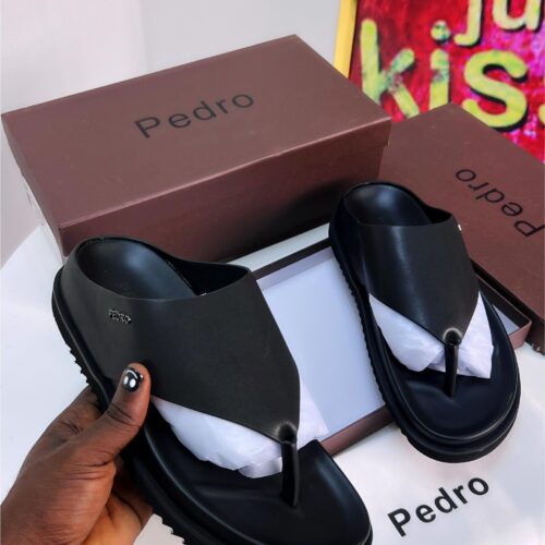The Pedro Slides offer a perfect combination of luxury, comfort, and modern elegance. Crafted from premium materials with a cushioned footbed and sleek design, they are ideal for both casual and sophisticated wear.