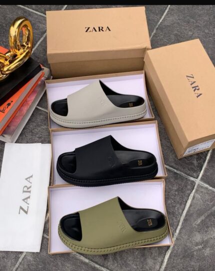 Black Monogram zara