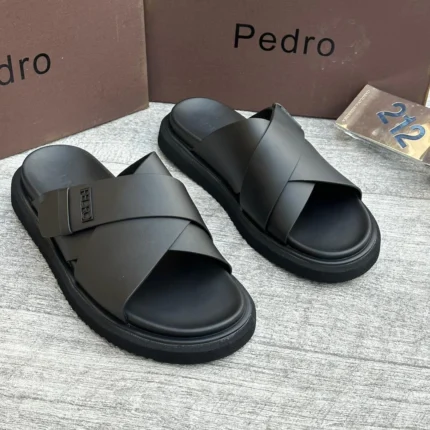 Classic Cross-Strap Slide Sandals (Black )